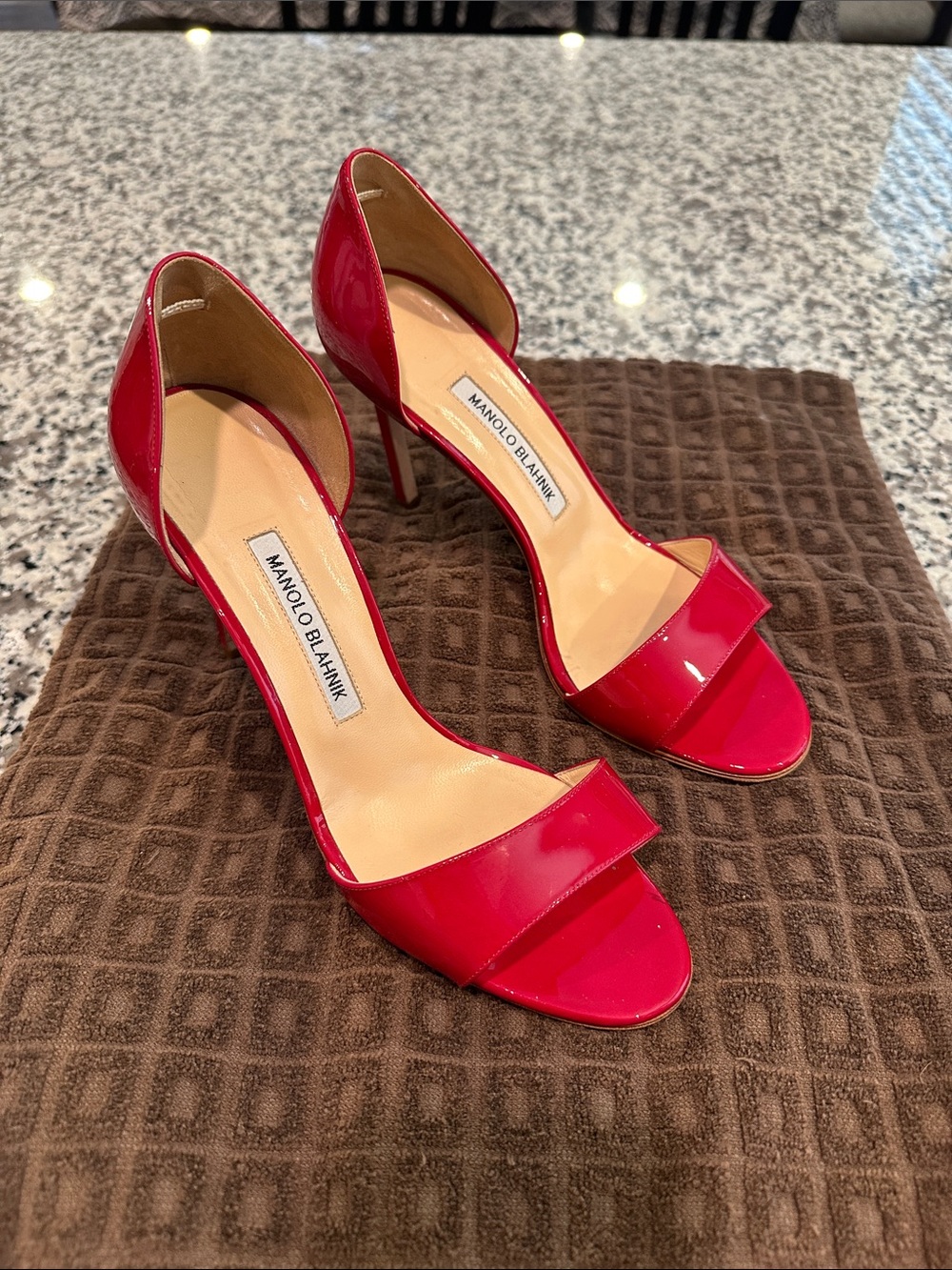 Manolo Blahnik Raspberry Pink Patent Leather Heels